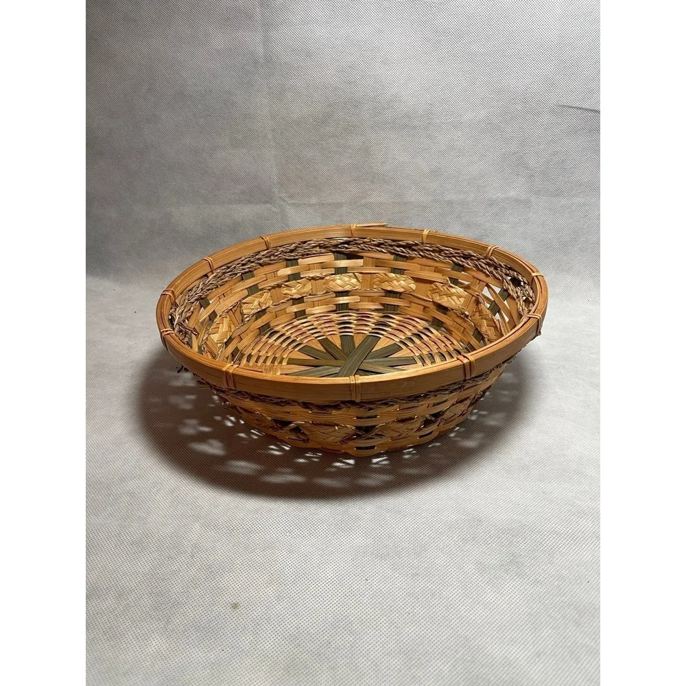 Wicker Round Basket Tan Natural Weave 9